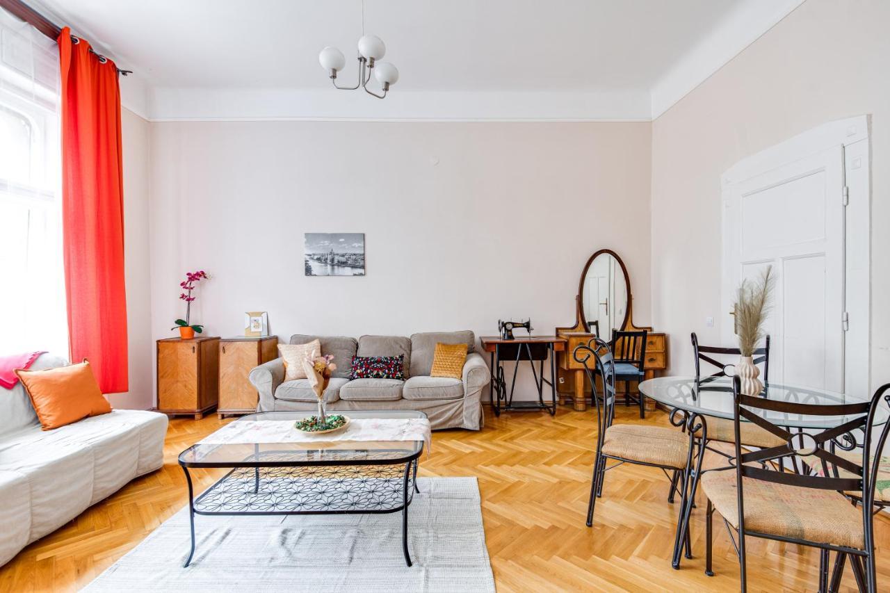 Vintage Apartment In The Jewish Quarter Budapest Exterior photo