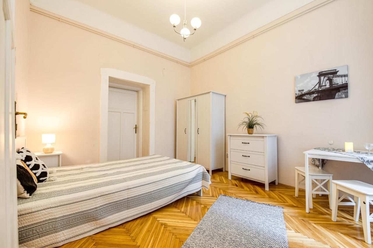 Vintage Apartment In The Jewish Quarter Budapest Exterior photo