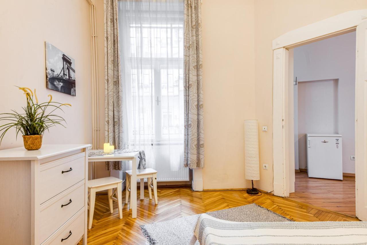 Vintage Apartment In The Jewish Quarter Budapest Exterior photo
